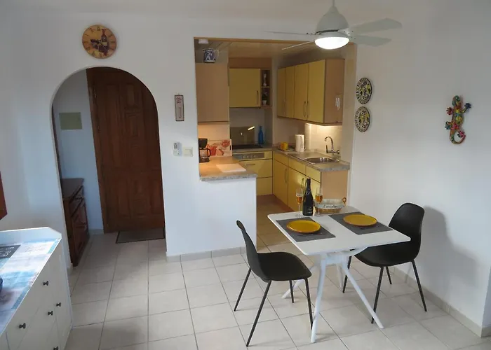 شقة Gloria دينايا